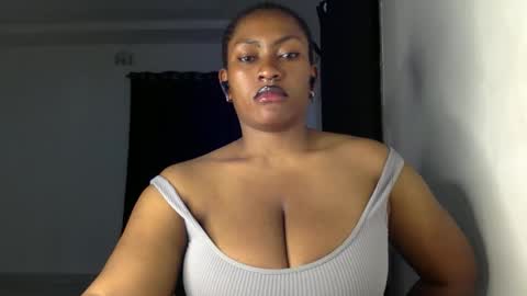 Snapshot of lick_my_pussyyy226651 chatting on 10/06/25, 10:40 caira online show from 10/06/25, 10:40