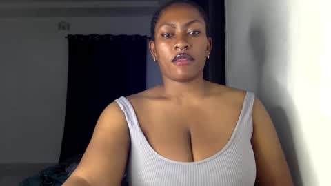 Snapshot of lick_my_pussyyy226651 chatting on 10/07/25, 10:29 caira online show from 10/07/25, 10:29