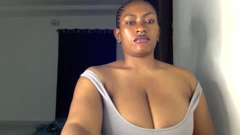 Snapshot of lick_my_pussyyy226651 chatting on 10/14/25, 10:43 caira online show from 10/14/25, 10:43