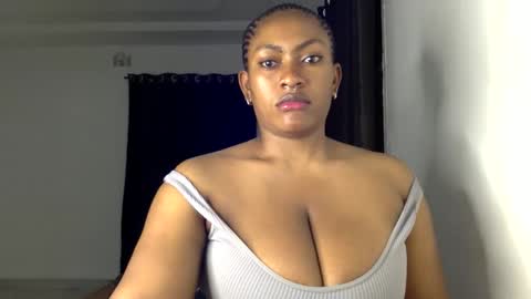 Snapshot of lick_my_pussyyy226651 chatting on 10/15/25, 09:37 caira online show from 10/15/25, 09:37