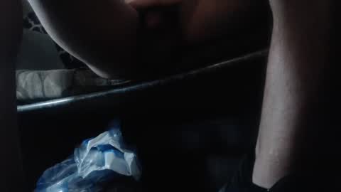 lickurlipz1 online show from 10/02/25, 08:32