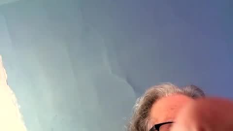 Snapshot of lickyouryoni chatting on 03/10/25, 07:29 LickYourYoni online show from 03/10/25, 07:29