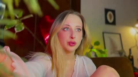 its my birthday today so im offline  but id be so happy if you felt like sending me a birthday love while im away  online show from 02/14/26, 06:15