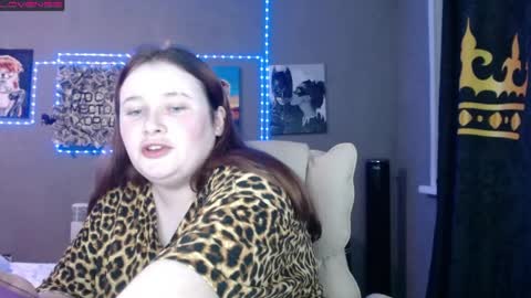 light_lunaa online show from 06/01/26, 04:52