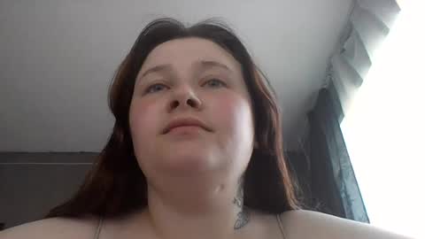 light_lunaa online show from 06/21/26, 01:24