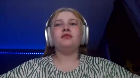 light_lunaa online show from 06/29/26, 03:34