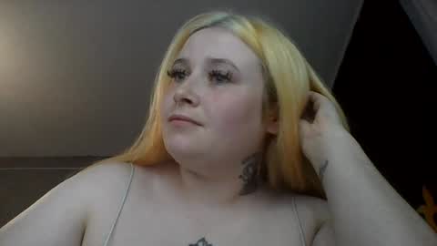 light_lunaa online show from 07/06/26, 04:31
