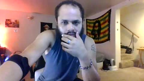 Snapshot of lightskinned666 chatting on 05/31/26, 05:20 lightskinned666 online show from 05/31/26, 05:20