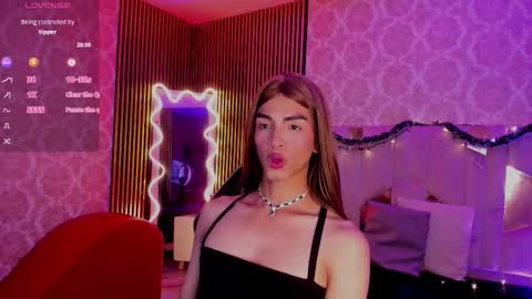 LIHIAN online show from 12/23/25, 03:26