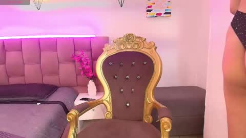 Snapshot of liiaa_sweett_ chatting on 05/26/26, 09:22 Liiaa Sweett online show from 05/26/26, 09:22