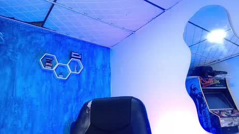 Daniel online show from 12/28/24, 03:26