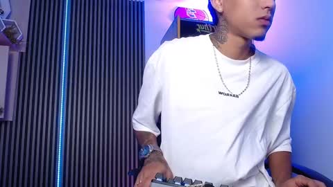 Daniel online show from 03/04/25, 01:59