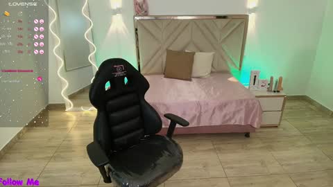 LIAH  online show from 01/28/25, 03:14