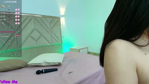 LIAH  online show from 01/30/25, 02:58