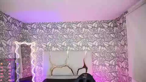 LIAH  online show from 02/21/25, 04:16