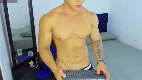 Snapshot of liiam_jesus chatting on 09/16/25, 02:45 liiam_jesus online show from 09/16/25, 02:45