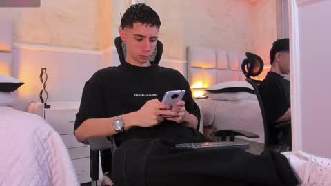 L I I A M online show from 03/07/25, 04:24