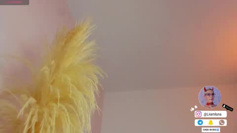 Liiam Luna online show from 10/24/25, 09:06