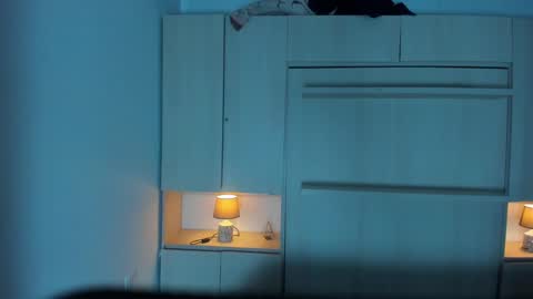         online show from 10/02/25, 11:39