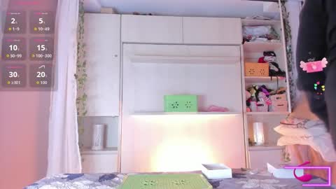         online show from 12/05/25, 11:41