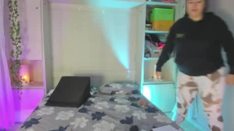         online show from 02/09/26, 11:36