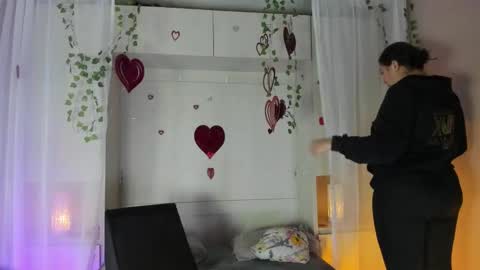         online show from 02/16/26, 11:39