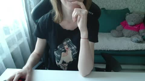 Liissax online show from 06/17/26, 04:52