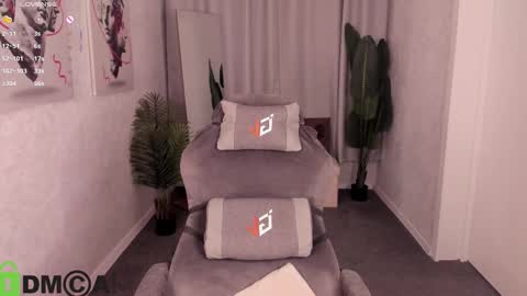 Lika Davis online show from 02/10/26, 01:59