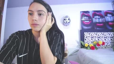 Snapshot of lika_little3 chatting on 05/06/26, 11:54 Liika online show from 05/06/26, 11:54
