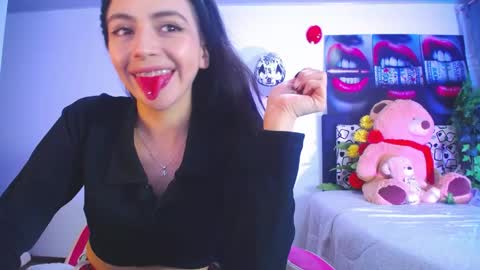 Snapshot of lika_little3 chatting on 05/23/26, 12:38 Liika online show from 05/23/26, 12:38