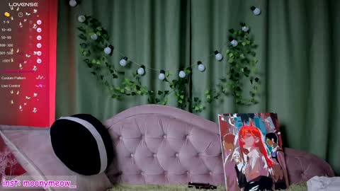 Snapshot of lika_moon chatting on 01/30/25, 05:30 Lika online show from 01/30/25, 05:30