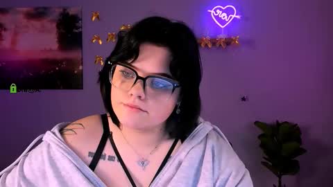 lika_pop online show from 01/09/26, 07:26