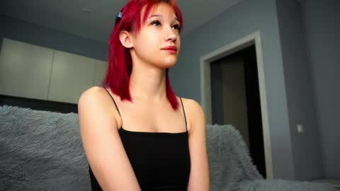 Emi online show from 10/14/25, 12:17