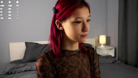 Emi online show from 11/20/25, 11:43