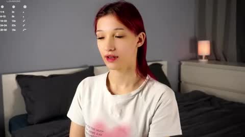 Emi online show from 11/22/25, 12:48