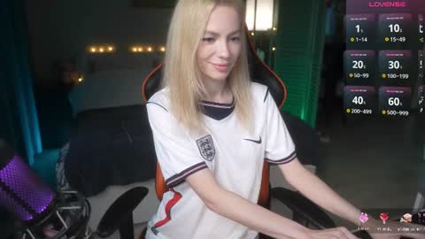 Ilona 3 OF  online show from 06/17/26, 07:55