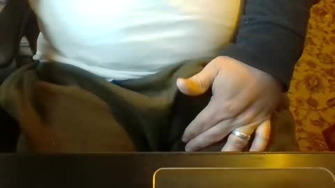 N online show from 10/26/25, 09:42