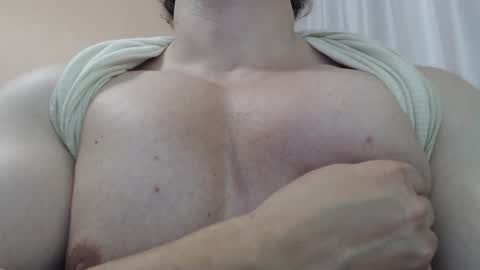 Snapshot of likwidator84 chatting on 10/14/25, 12:00 Maximus online show from 10/14/25, 12:00