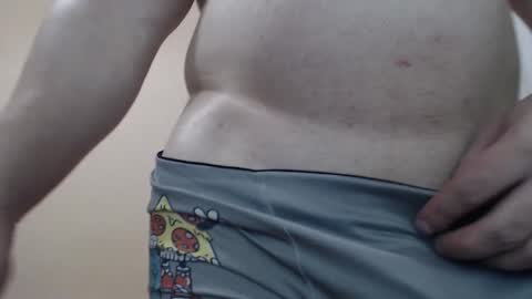 Snapshot of likwidator84 chatting on 10/31/25, 11:00 Maximus online show from 10/31/25, 11:00