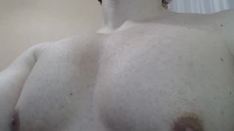 Snapshot of likwidator84 chatting on 03/05/26, 11:28 Maximus online show from 03/05/26, 11:28