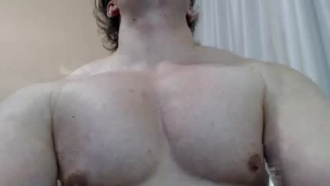 Snapshot of likwidator84 chatting on 08/01/26, 10:25 Maximus online show from 08/01/26, 10:25
