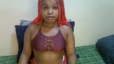 Snapshot of lil__cupcake chatting on 07/16/26, 08:48 lil__cupcake online show from 07/16/26, 08:48