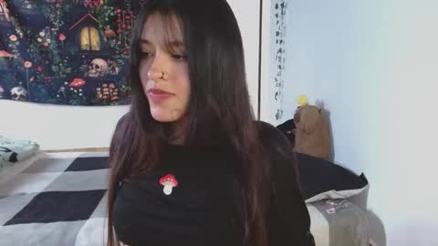 lil angel7 online show from 11/14/25, 07:45