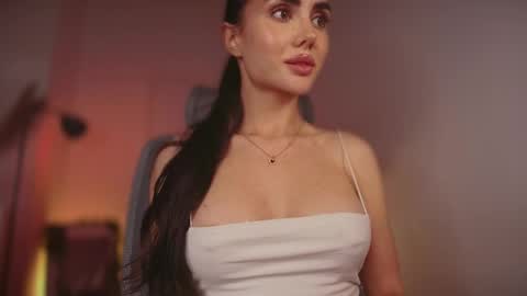 Gabriela online show from 04/15/26, 07:58