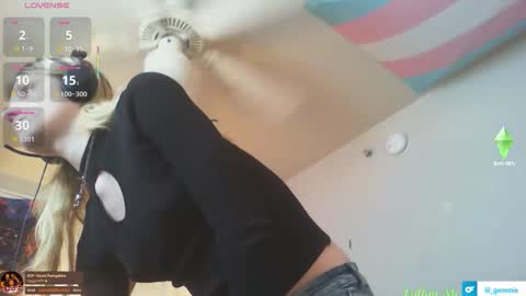 lil gemmie online show from 12/14/25, 06:45