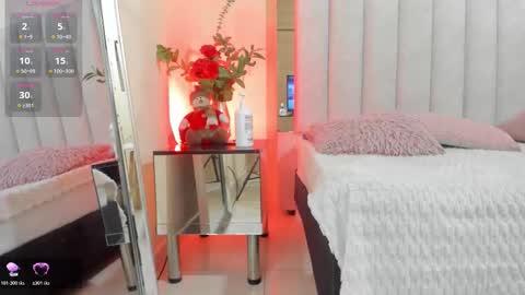 Hanna online show from 12/22/25, 07:55