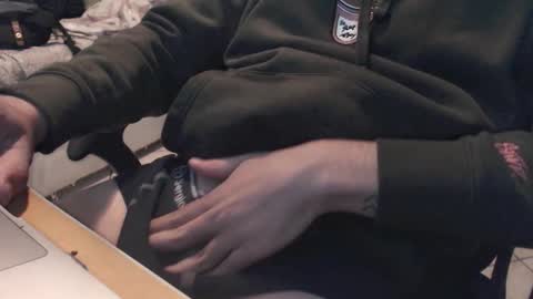 lil_j_ online show from 10/11/25, 12:43