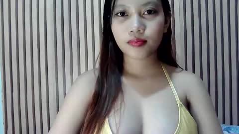 lil_jane21 online show from 03/22/26, 10:07