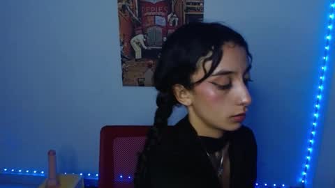 Snapshot of lil_lisaa chatting on 12/15/24, 09:56 Lisaa online show from 12/15/24, 09:56