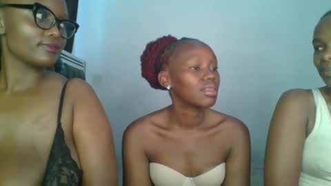 lil_meg online show from 03/06/26, 08:44